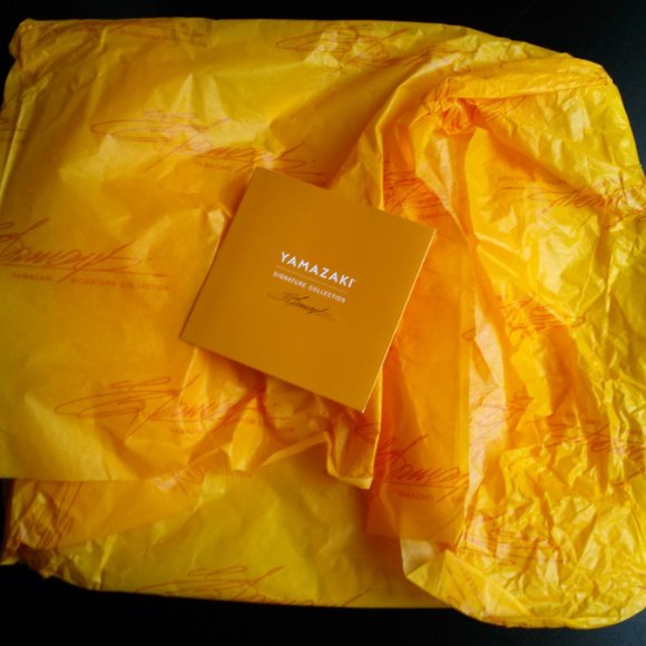 Yamazaki Signature Collection 18/10 Stainless Steel Snack Tray (3 glass inserts) - Picture 7 of 15